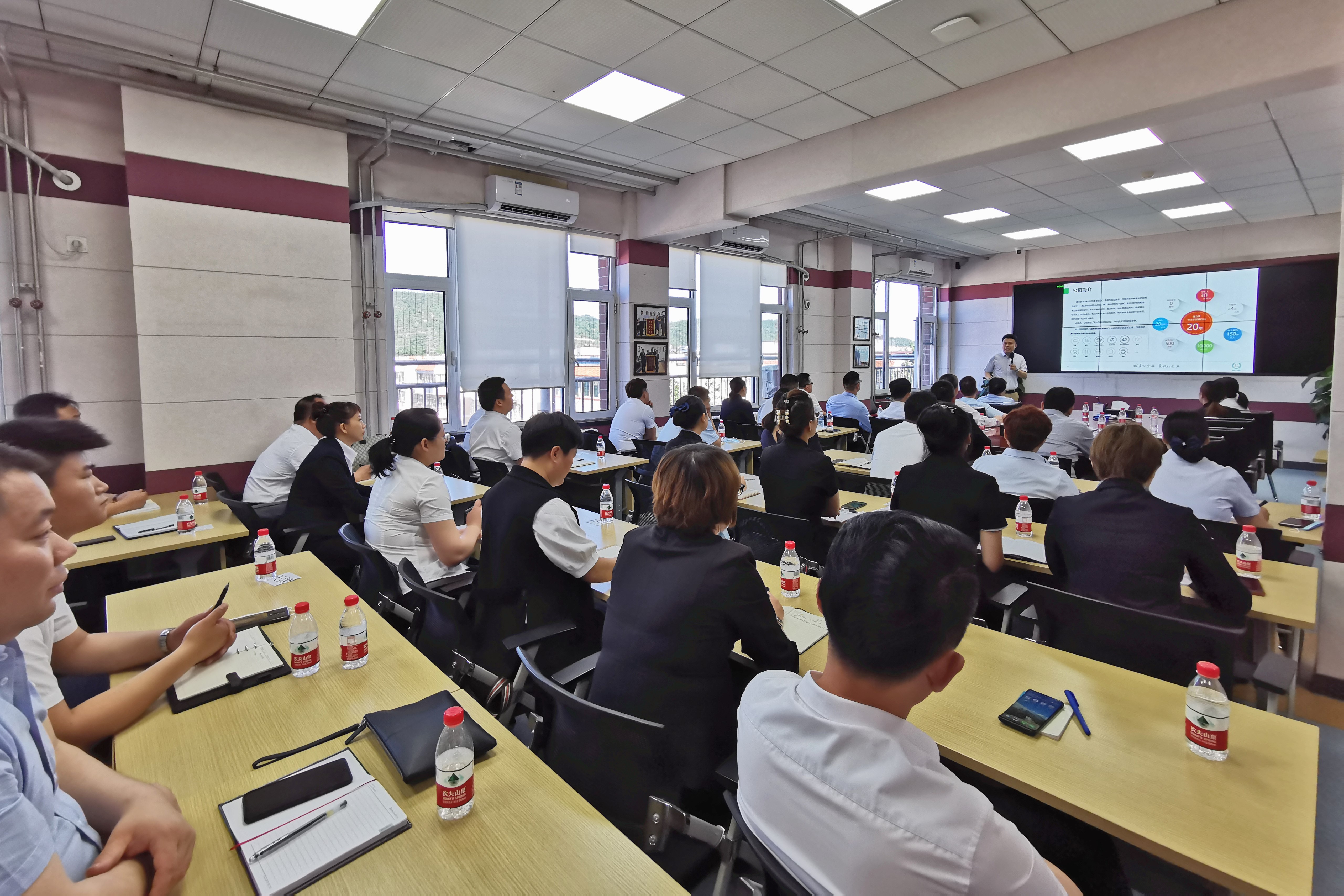 豐富內(nèi)訓(xùn)平臺，推進(jìn)人才隊伍建設(shè)——北京大區(qū)開展管理干部培訓(xùn)及內(nèi)訓(xùn)師作品評選